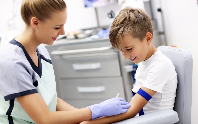 Poziomy hemoglobiny u małych pacjentów – kluczowe wskaźniki zdrowia