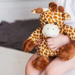 Samodotykanie u najmłodszych - co warto wiedzieć na temat dziecięcej ciekawości ciała