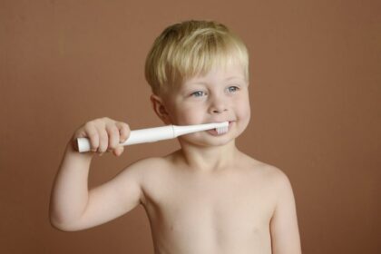Jak dbać o higienę jamy ustnej u najmłodszych - porady dla rodziców przedszkolaków